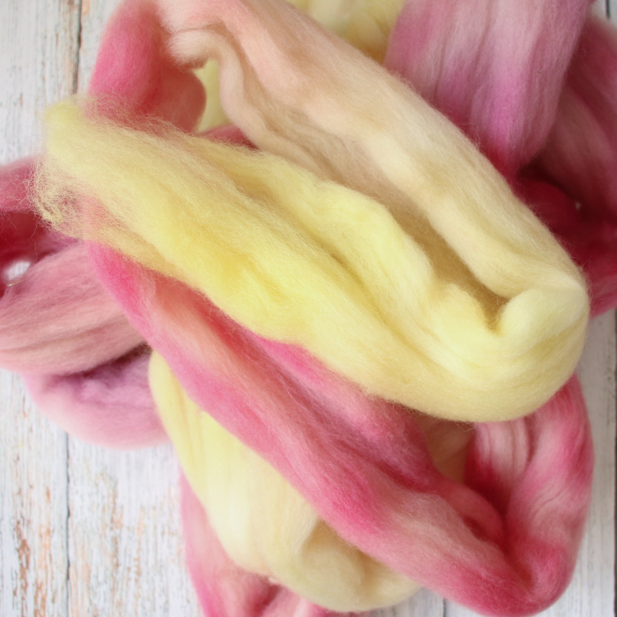 Corriedale gyapjú - 100 g Pink lemonade - Image 2